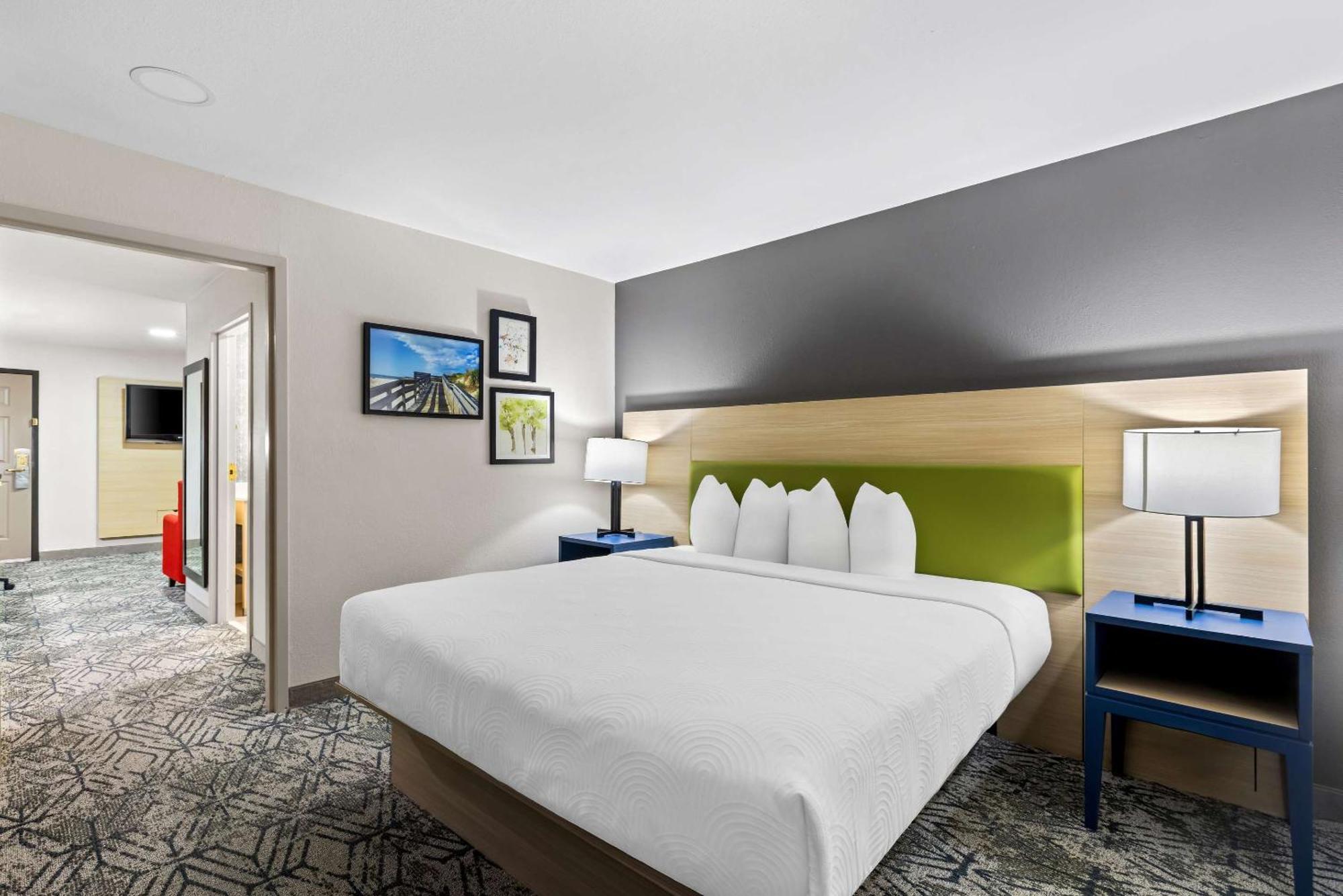 Country & By Radisson, Savannah I-95 North, Ga 3* Port Wentworth